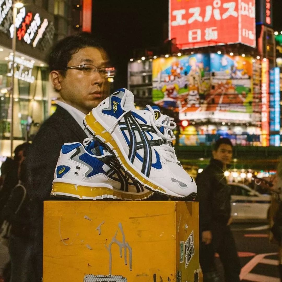 他们买鞋时，都被*绑捆**销售等营销方式坑过