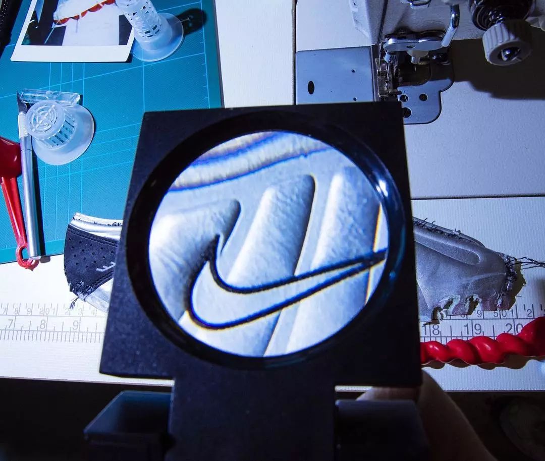 他们买鞋时，都被*绑捆**销售等营销方式坑过