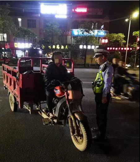 南宁禁止摩托车闯入市区怎么处罚,南宁交警开展电动车集中整治