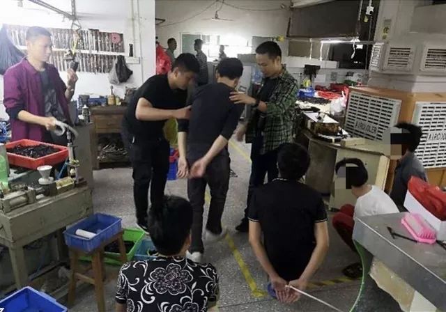 全是假货,卡地亚梵克雅宝有原单正品吗