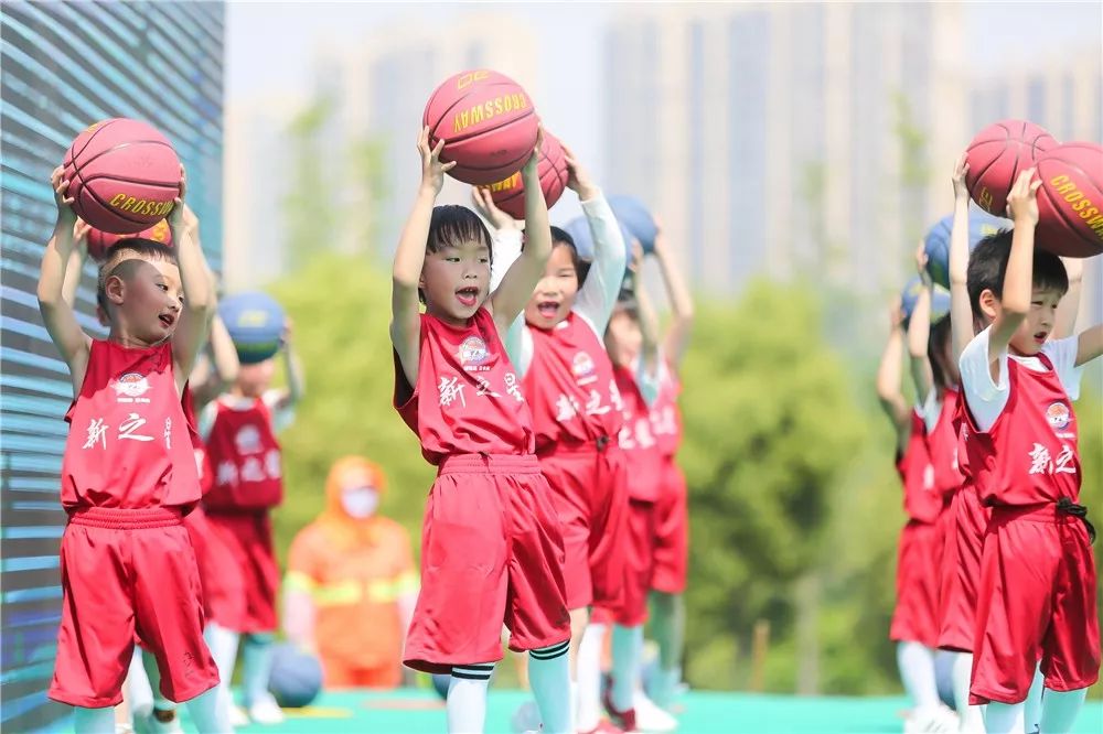 同运动、共追梦，2019南京体育嘉年华热动雨花