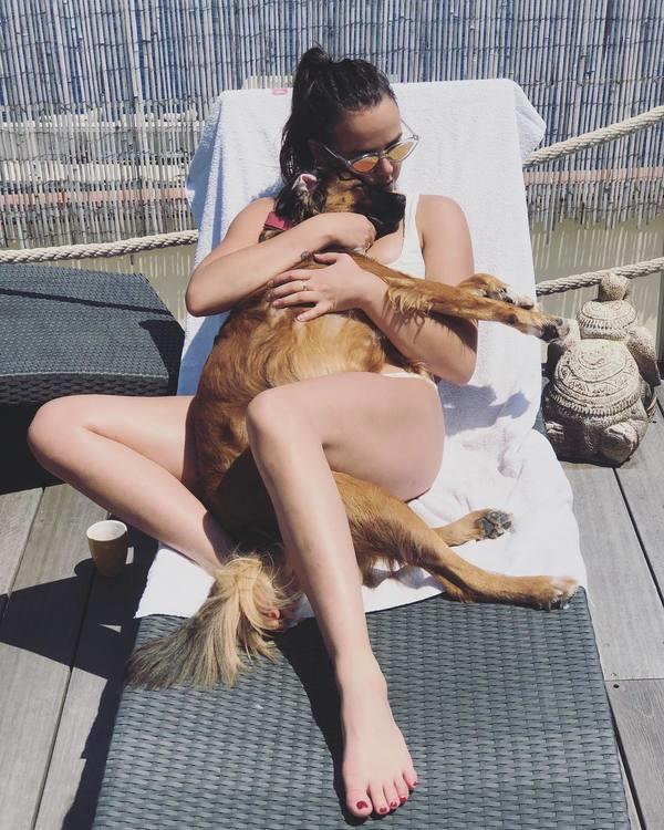 炫富、秀腿、扮鬼……欧洲王室公主们的INS「真香」