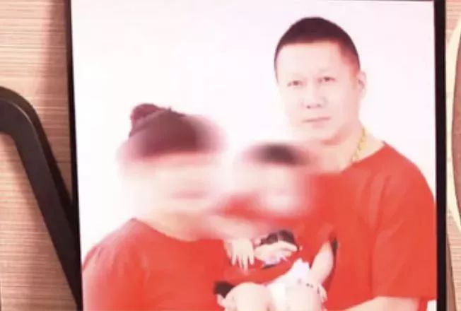 女子深夜猝死丈夫质疑减肥咖啡,女子睡梦中猝死真相惊人