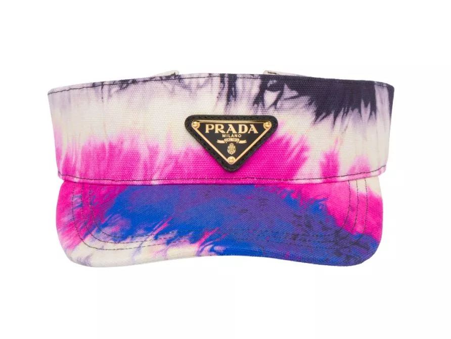 赫本的100顶帽子,为什么买100顶帽子