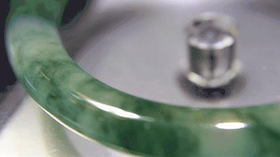 脑子进水了后悔不,脑子进水了掉井里