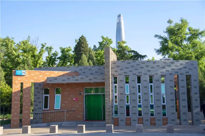 滨海集装箱厕所,滨海泰达五星级公共厕所