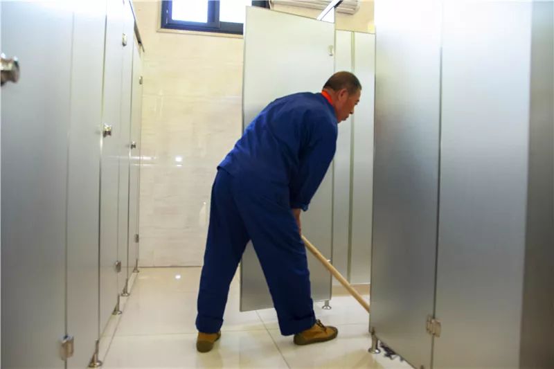 滨海集装箱厕所,滨海泰达五星级公共厕所