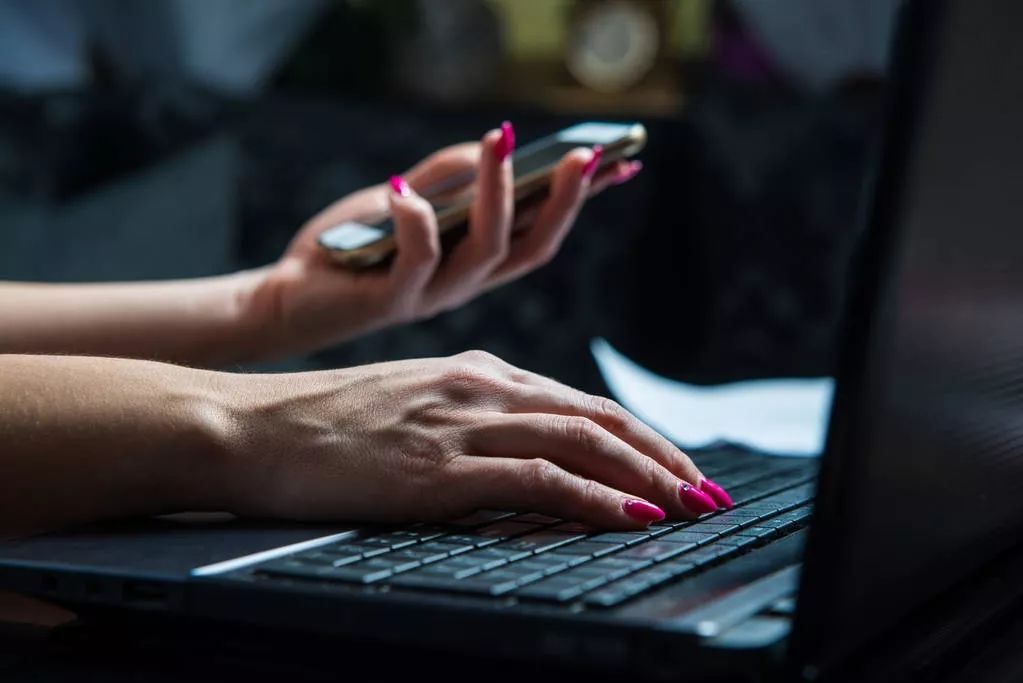 @公务员、医生……多地出现这种裸聊“仙人跳”，专门针对你们！