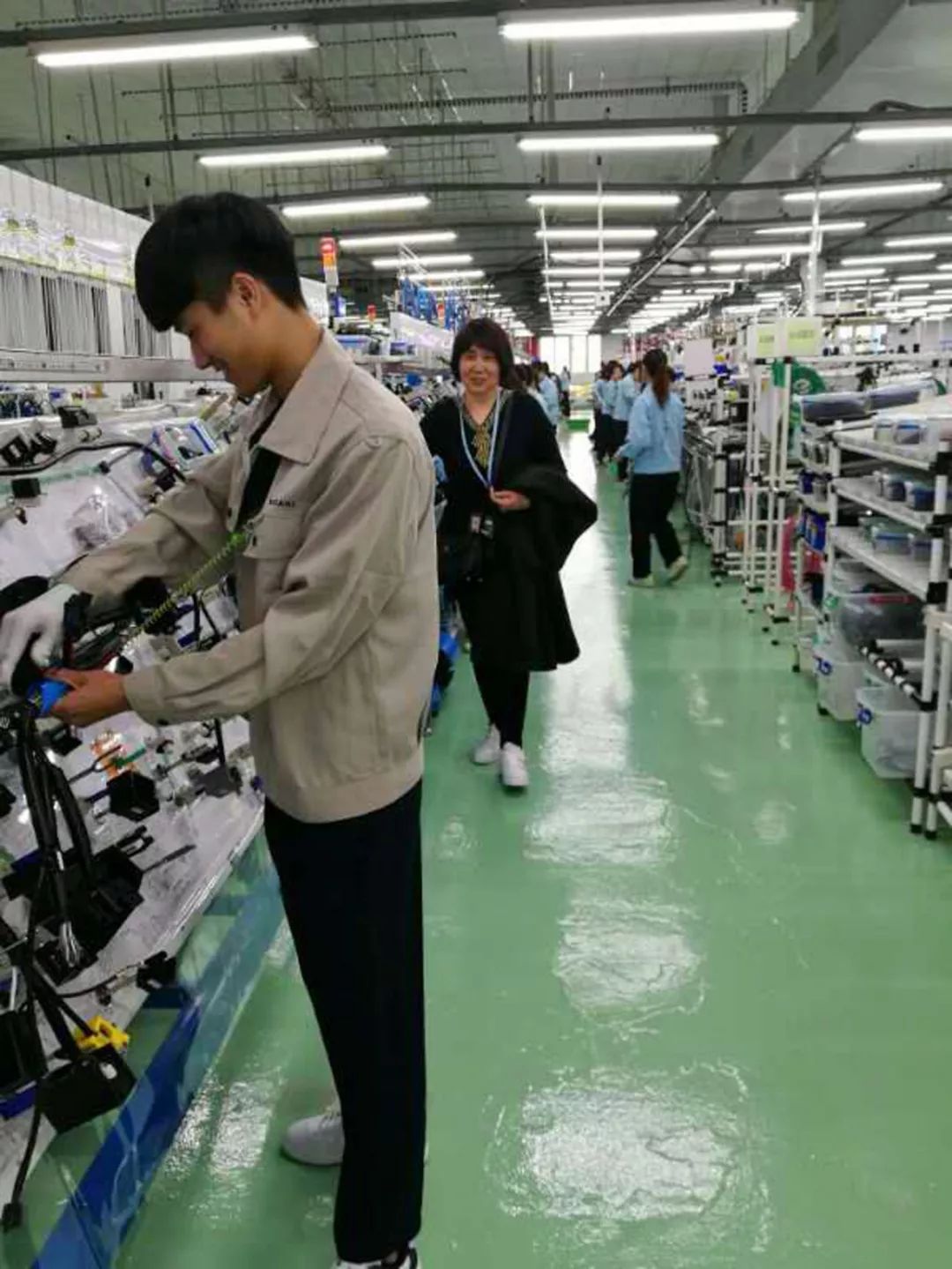 「定向培养、高薪就业」叉车驾驶、焊工、汽修、厨师、电装技能培训，学习技术好去处