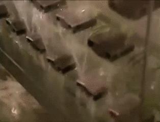 锁怎么一提就锁上呢,锁怎么弄才能从里面反锁不了