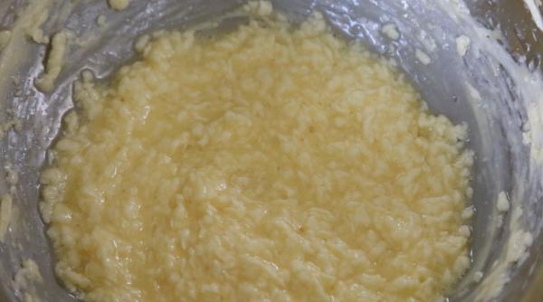 黄油水油分离最简单的方法,黄油要怎么软化成液体