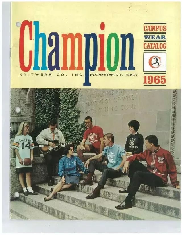 champion明星穿搭,全新champion冠军日版圆领卫衣