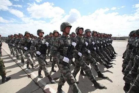 【改革开放中的今天】2008年5月31日,556辆长城精灵轿车出口非洲俄罗斯,河北省轿车出口实现零突破