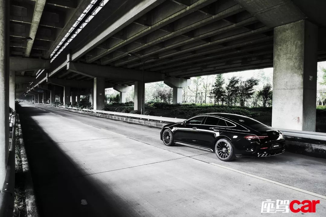 一台车到底跑多快,一台跑车多快