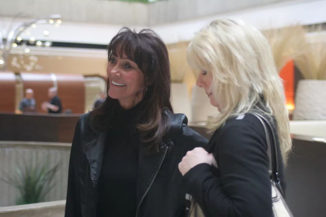 洗马桶也能洗成女富豪？她们的财富不止靠美貌和名气获得