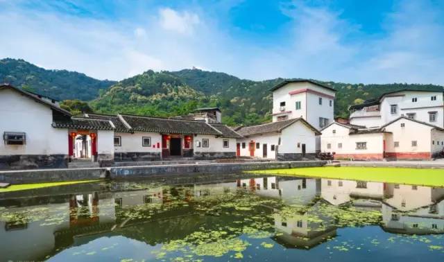 从广州坐高铁3.5小时到梅州，这海量美景美食看得人口水直流