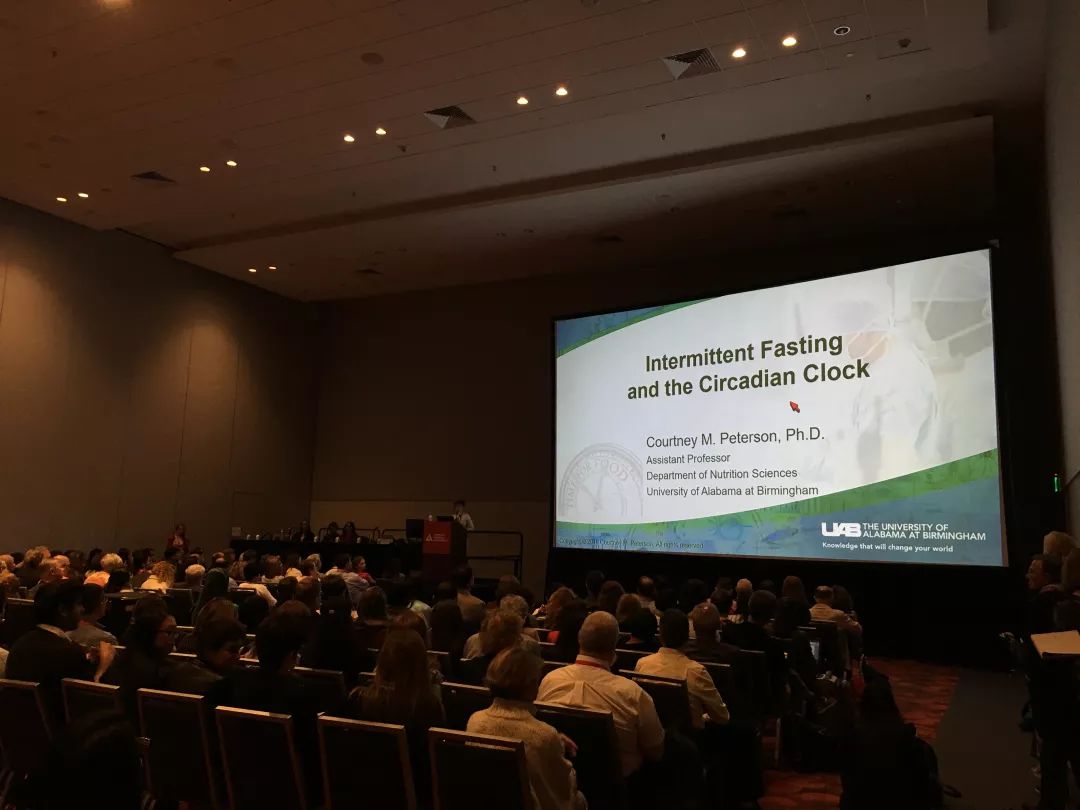 过午不食，晚餐要吃得像乞丐！ADA公布最佳吃饭时间和次序