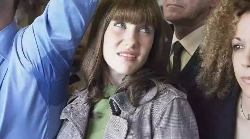 日本人发明的“随身空调”，1秒降温15℃，三伏天不流一滴汗