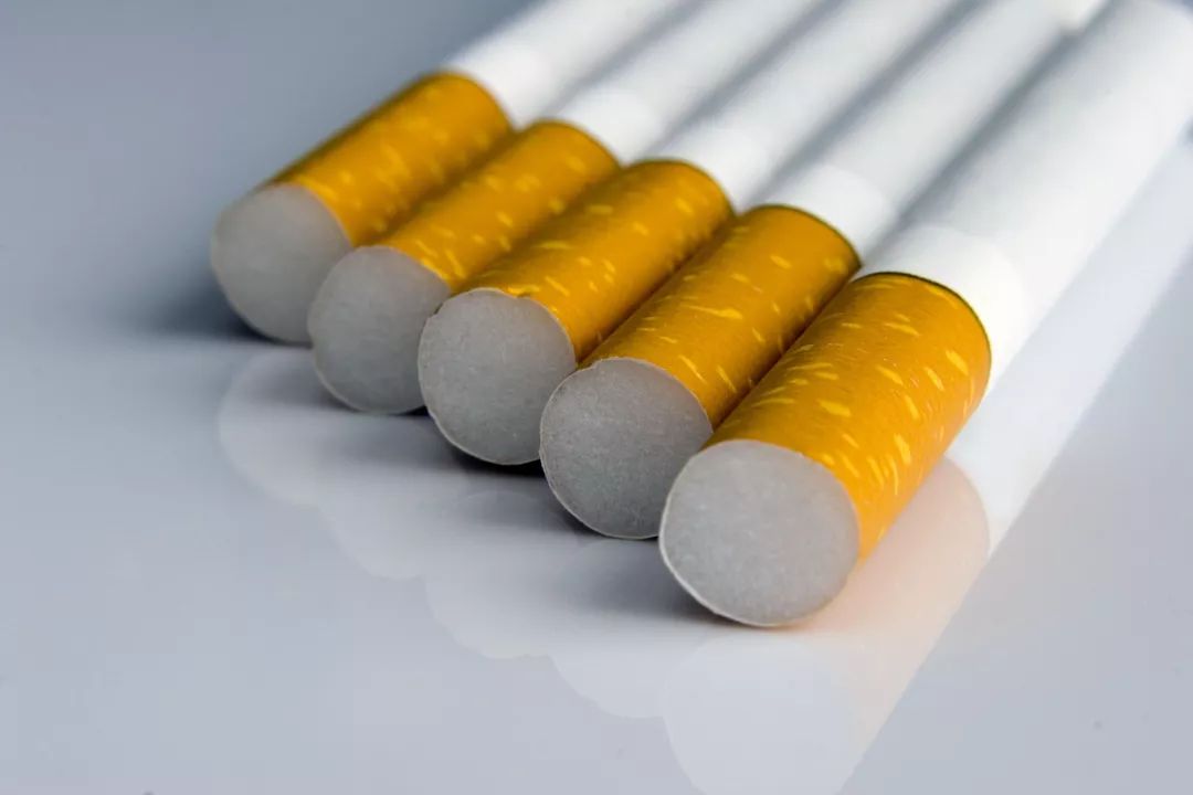 警方提示不要携带违禁物品告示,公安不让卖的货有哪些