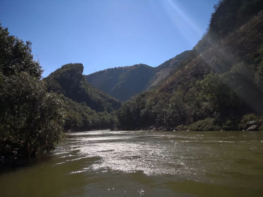 【旅游】揭开“黑色汪洋”下尘封的千万年历史，探寻开远这座小镇的古往今来