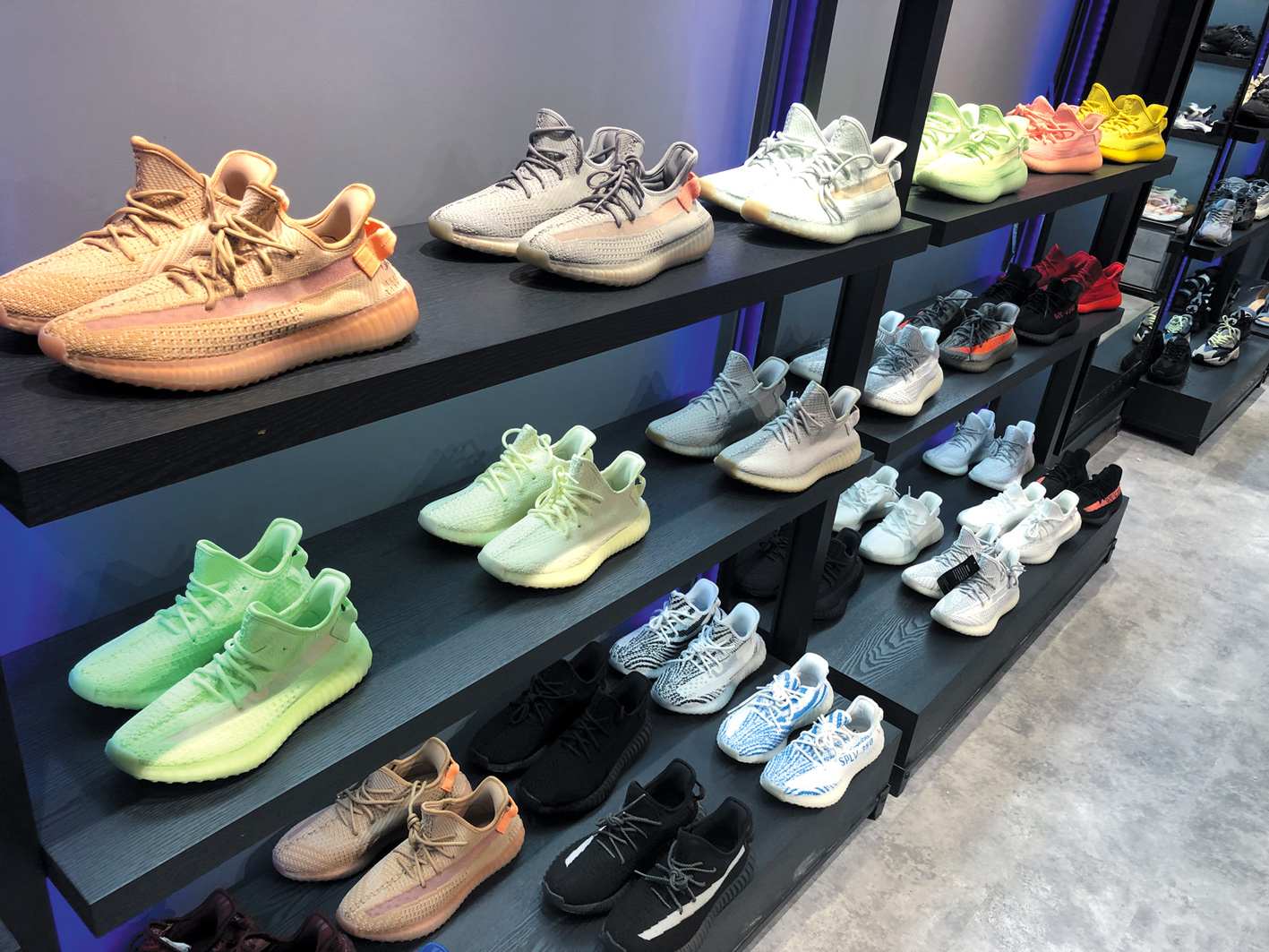 安福电商城为什么那么大,安福电商城的篮球鞋