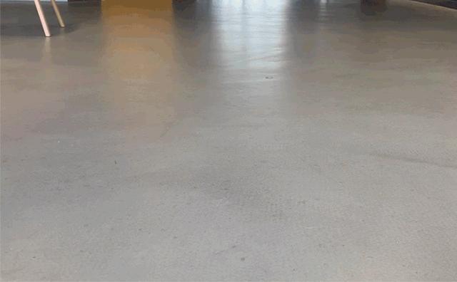 半个娱乐圈的女星都靠ta轰炸红毯！软底舒适、巨显腿长，回头率200%