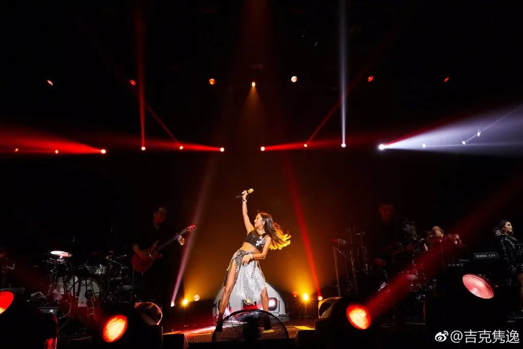 刘欢最火的演唱会,刘欢2017年演唱会