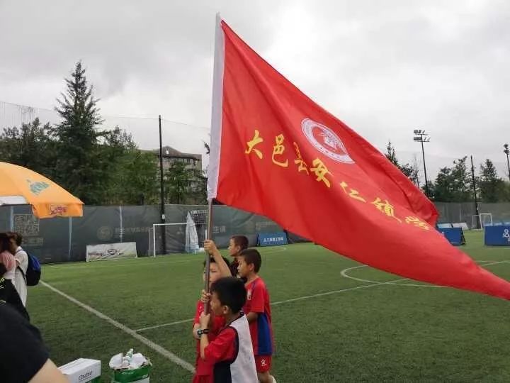 奔跑吧足球小将活动视频,大邑县安仁足球队