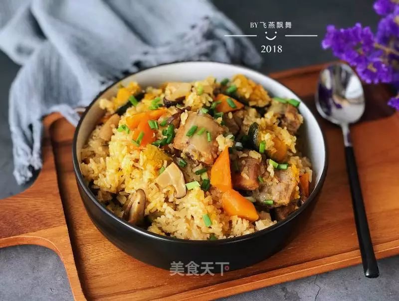 10分钟搞定的懒人焖饭有肉有菜 (懒人焖饭一锅就搞定重点是巨好吃)