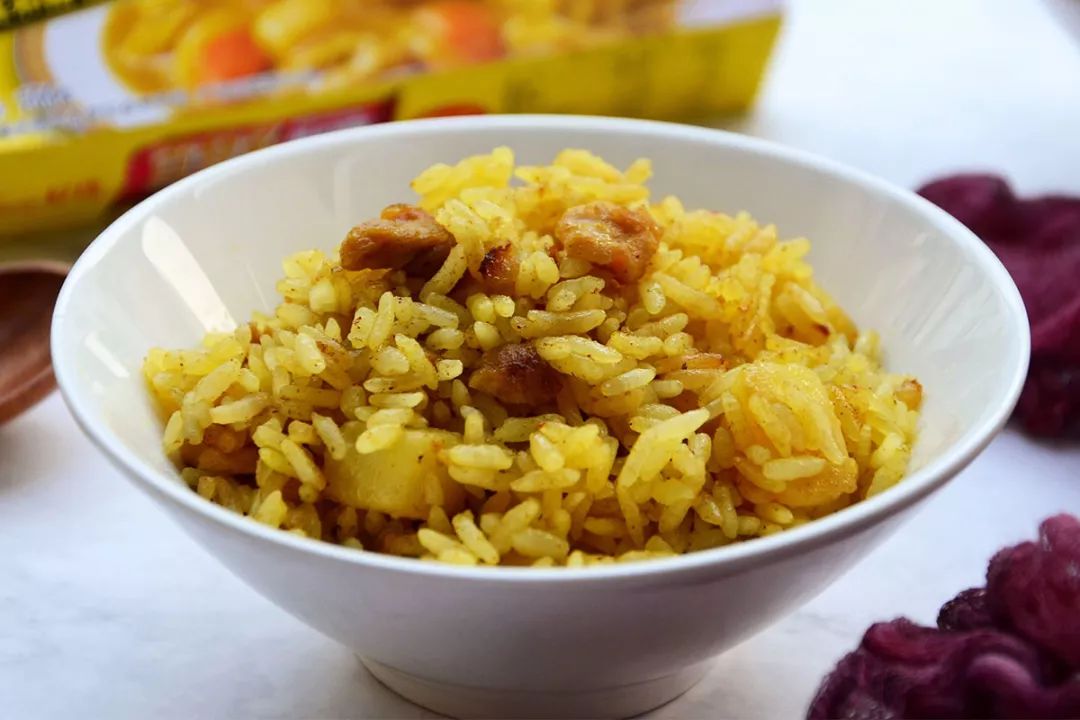 10分钟搞定的懒人焖饭有肉有菜 (懒人焖饭一锅就搞定重点是巨好吃)