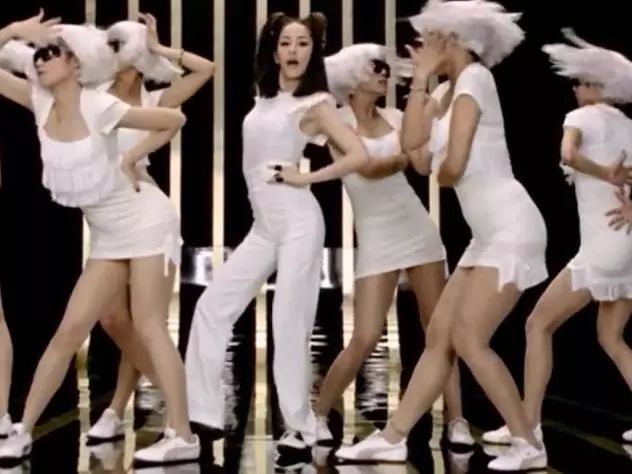 萧亚轩撩汉100招,萧亚轩10条撩汉秘籍图