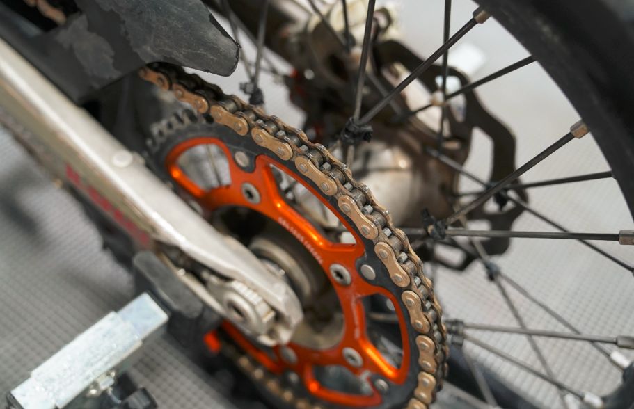 为什么壳牌爱德王子机油这么便宜,壳牌爱德王子机油多少公里换