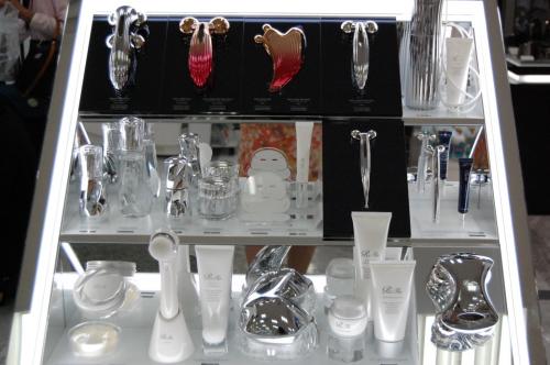 出门旅行拒绝化身苦力代购,去银座VIVI一站搞定