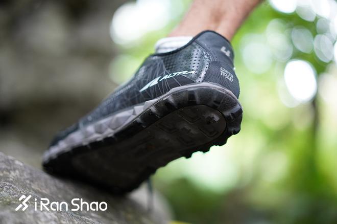 轻量越野跑鞋推荐,altra户外徒步鞋推荐