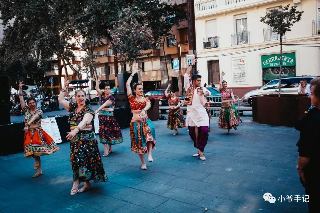 扫街神器？理光GRIII简单上手玩