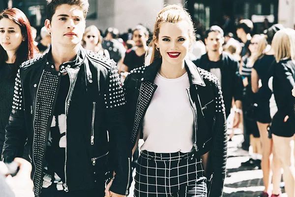 《乐队的夏天》爆红，如何假装自己是个摇滚老炮呢？