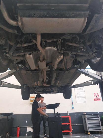 东风雷诺科雷傲2.5保养,雷诺科雷傲保养灯怎么消除