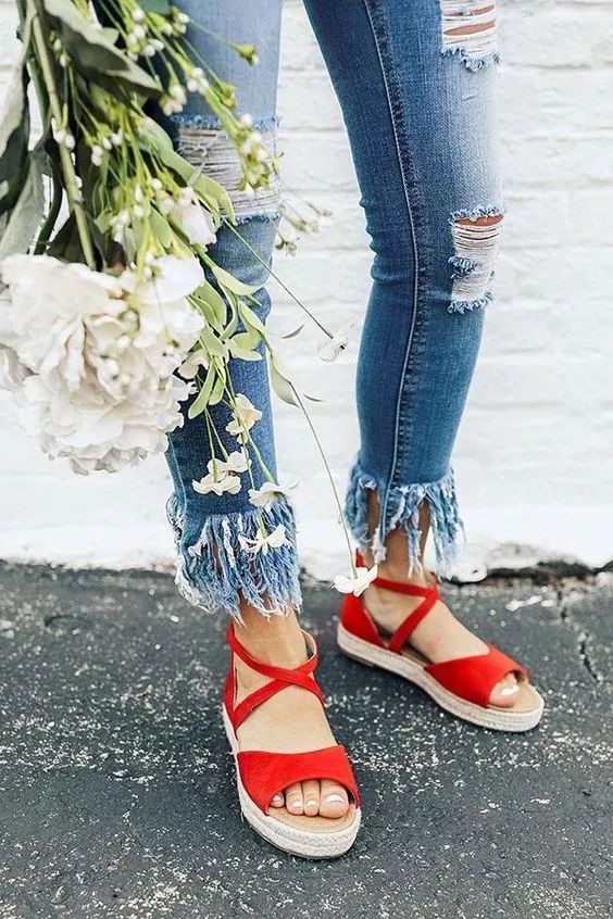 天天穿一双凉鞋,天天穿凉鞋好吗