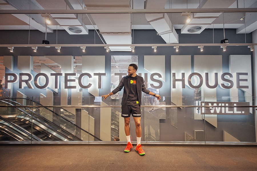 今日消费资讯：《八佰》取消7月5日公映安排、易烊千玺成为RIMOWA中国区品牌代言人