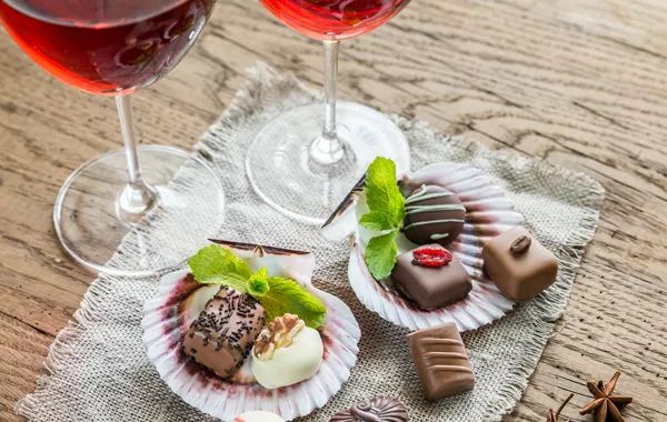 不好喝的葡萄酒怎么处理干净,葡萄酒怎么不喝醉