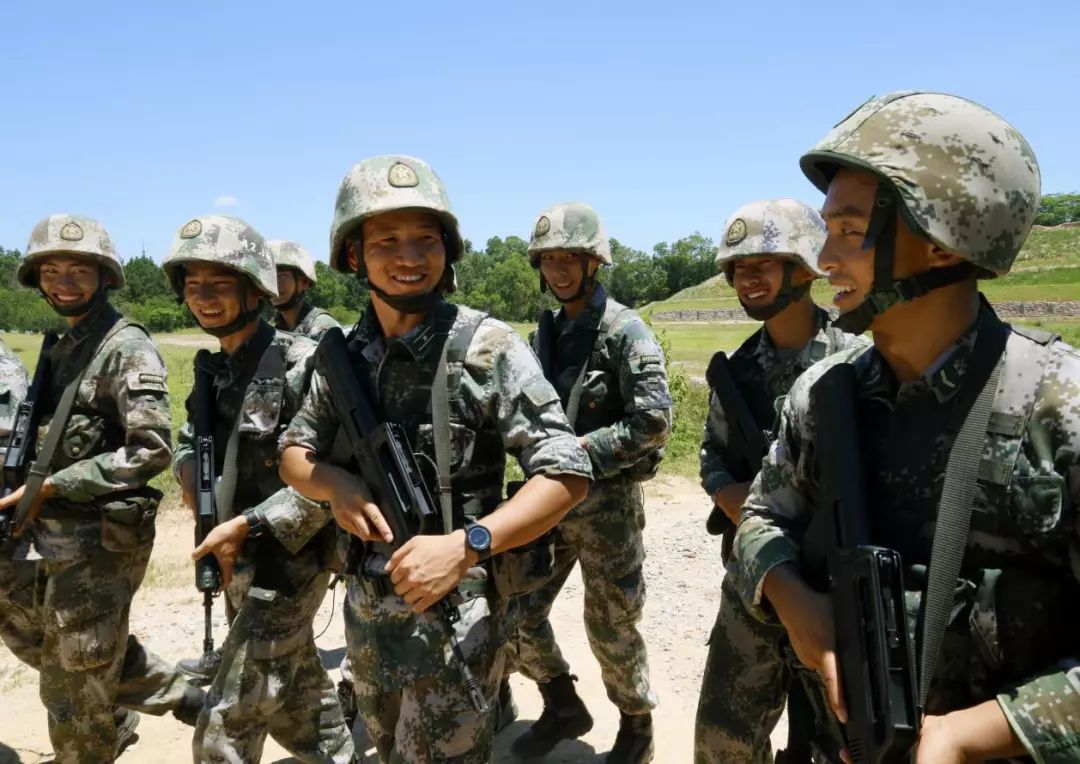 这个营长，真牛！