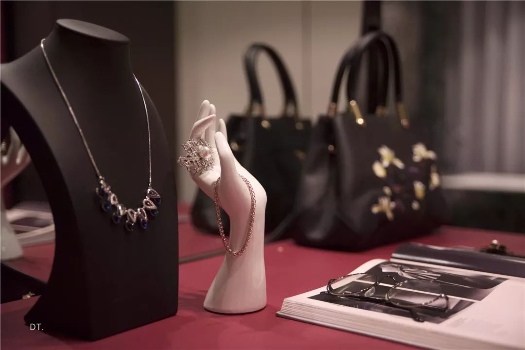 是墨,非墨|500㎡新中式样板房