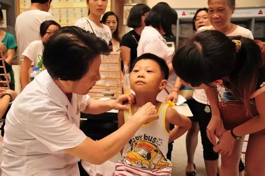 「8.1预告」广中医一附院“冬病夏治”系列活动第四波，即将火热来袭