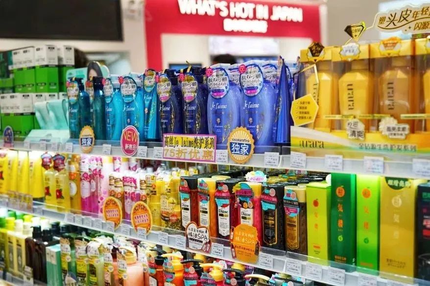 中国游客爆买日本药妆,中国游客日本药妆店