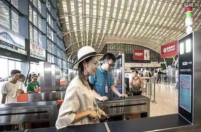 铁路暑运圆满收官,春运火车回家指南