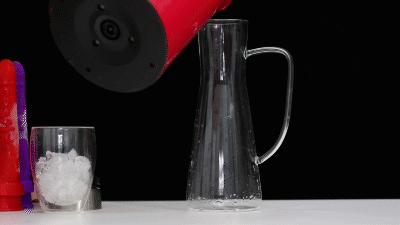 耐温差170℃，开水加冰块不怕炸裂，冰镇冷饮无限续杯