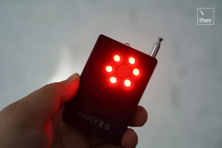 我们测试了5种防*拍偷**的方法，最后得出这份评测报告