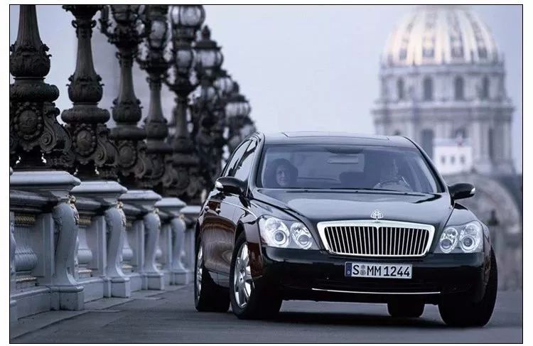 一冲一擦就干净如新,一冲就干净