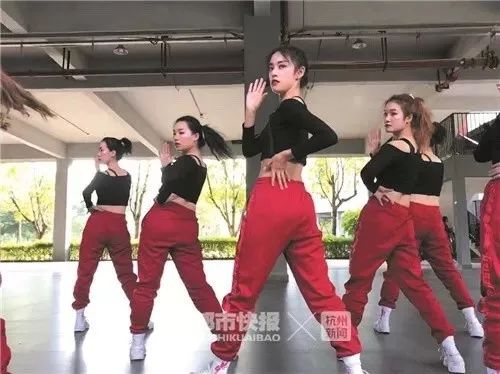 学校最会跳街舞的人,浙江跳街舞跳得最好的小学生