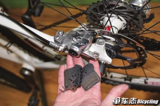 油压碟刹清洗注意事项,油压式碟刹维修